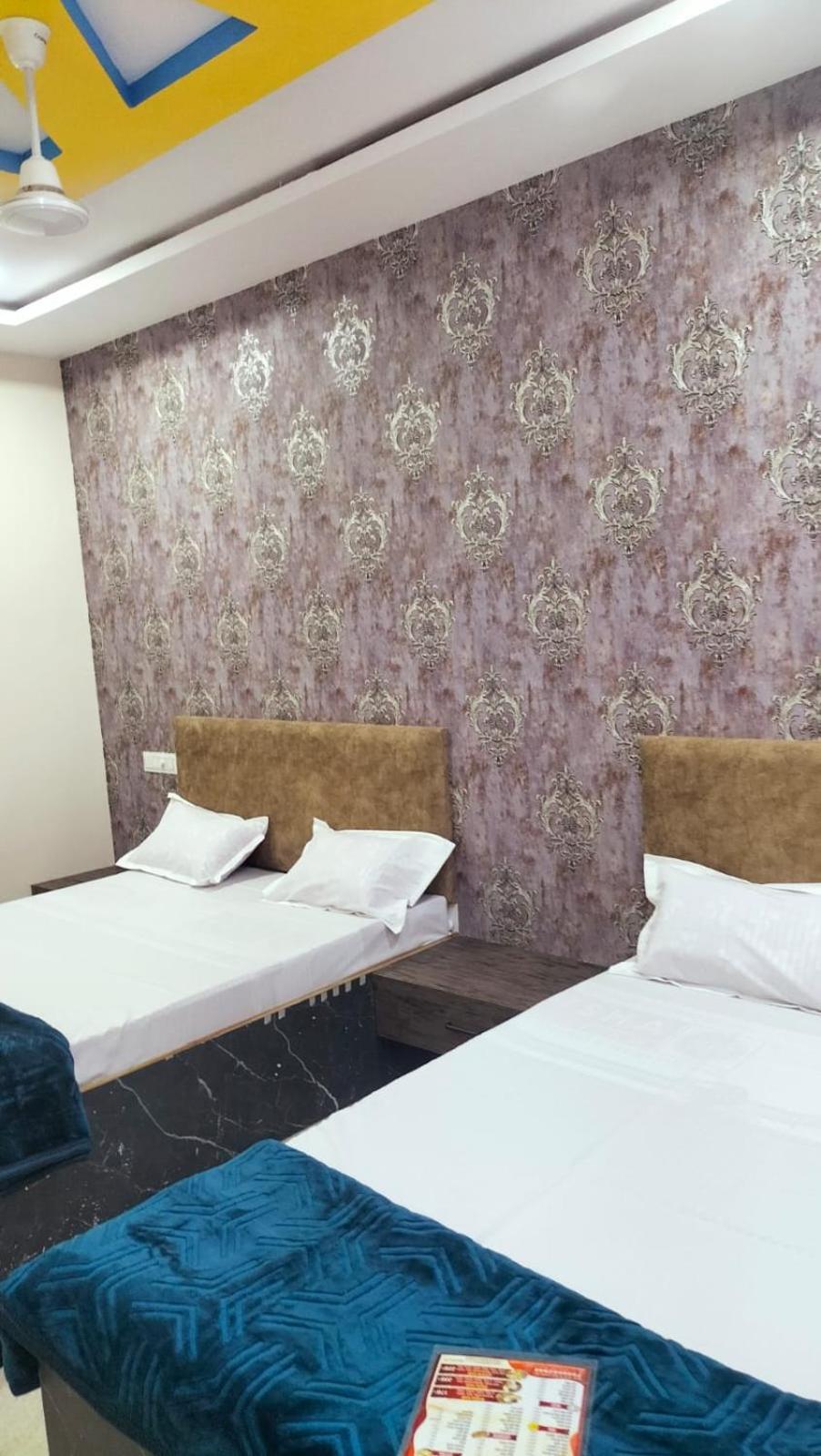 Hotel Somnath Inn Ujjain Exterior foto